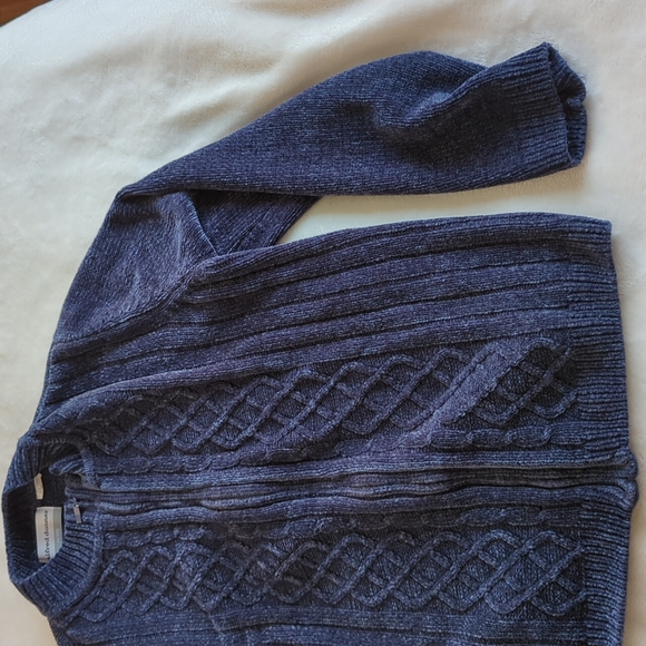 Super soft chenille zip up - Picture 7 of 7